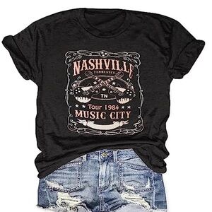 047 NWT Nashville T-shirt